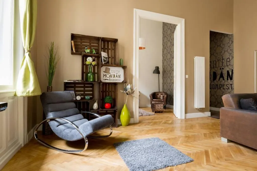 בודפשט The Suite Mondain Apartment